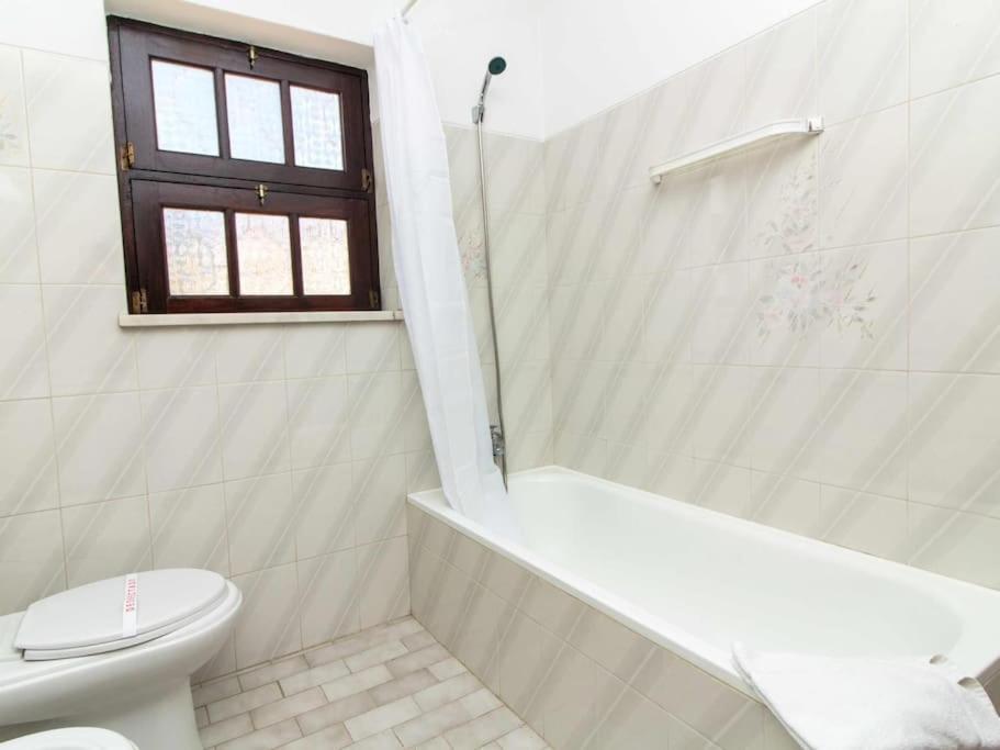 Villa Dogueno- Privat Pool & Privacy & Albufeira Center Exterior photo